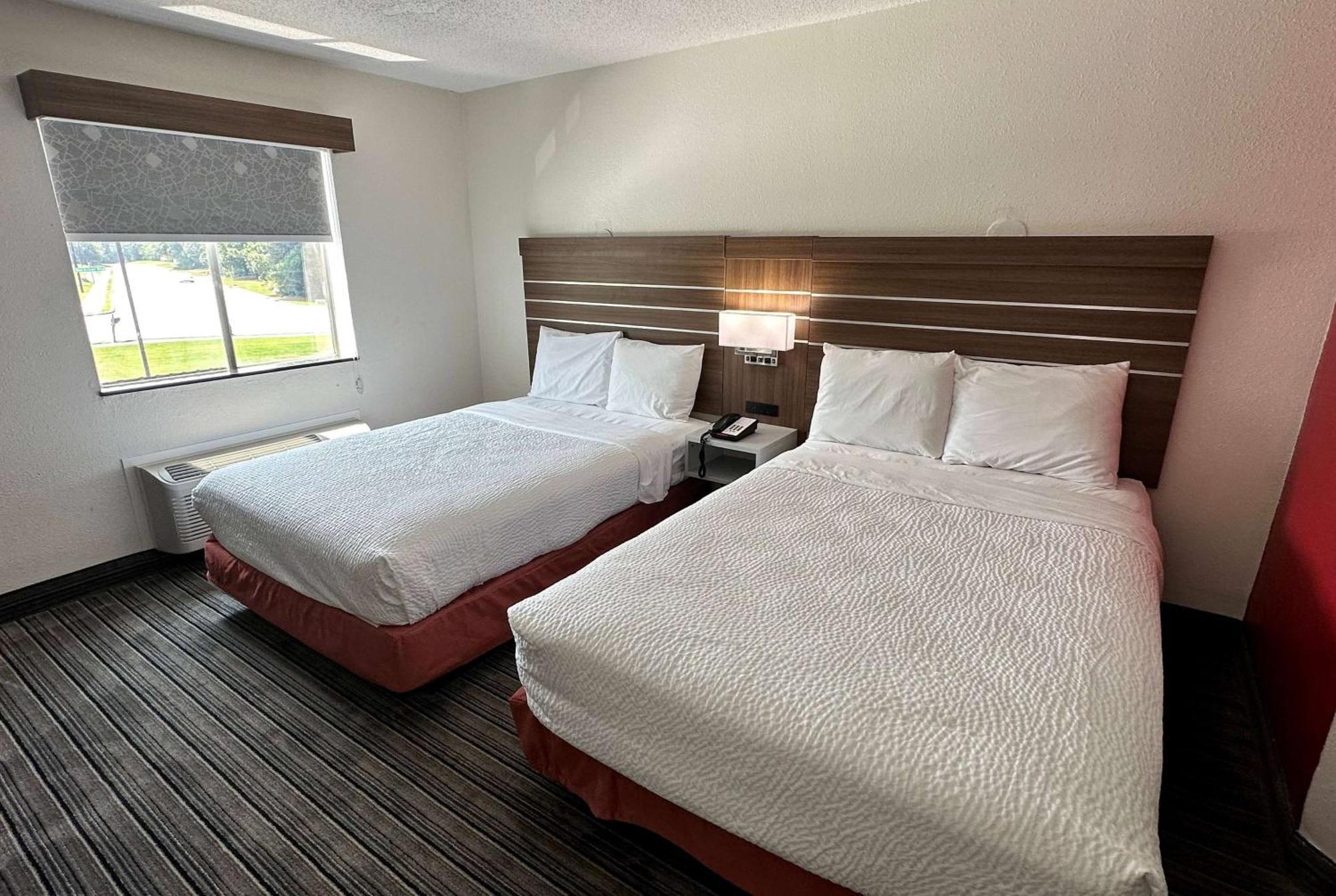 Hotel Ramada By Wyndham Lithia Springs Atlanta Esterno foto