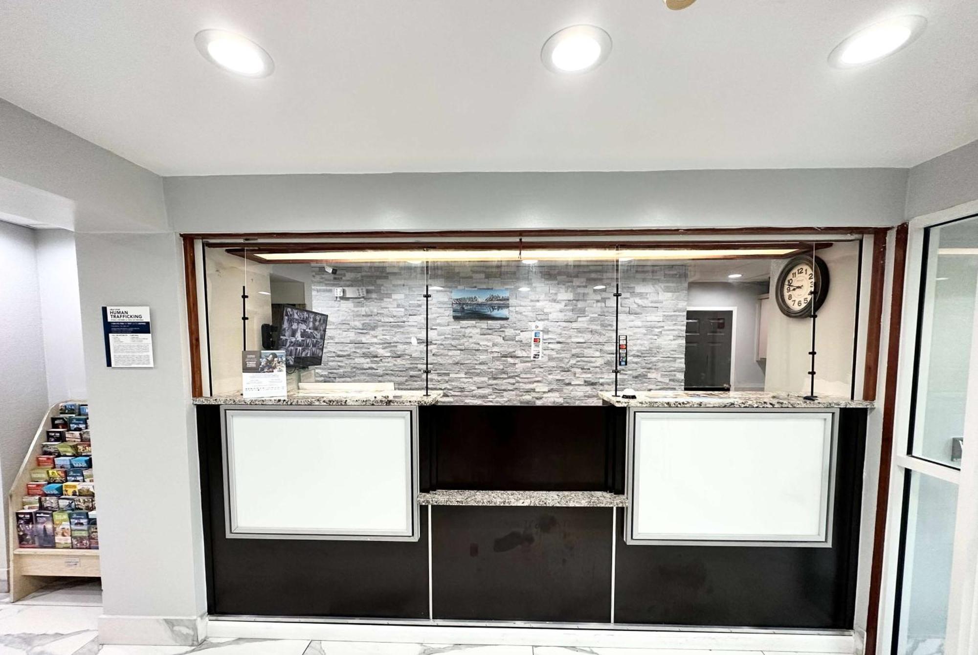 Hotel Ramada By Wyndham Lithia Springs Atlanta Esterno foto